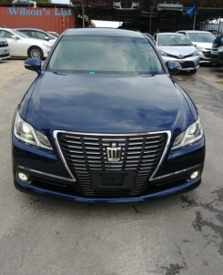 Toyota Crown 2,5L 2014